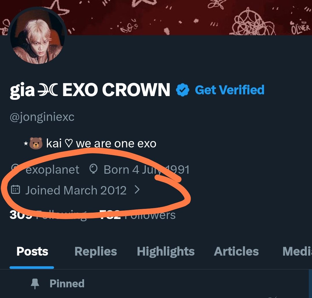 gia ☽̶☾ EXO CROWN tweet media