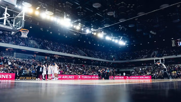 sportcal's tweet image. Speaking to Sportcal, @LondonLions CEO Lenz Balan discusses the British basketball team's position in the wider European ecosystem and the franchise's upcoming arena development plans.

#SportsBiz #LondonLions #WeAreLondon #EuroCup

sportcal.com/features/londo…