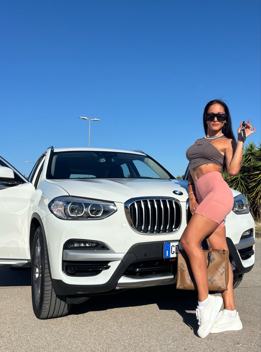 Lady Chantal tweet media