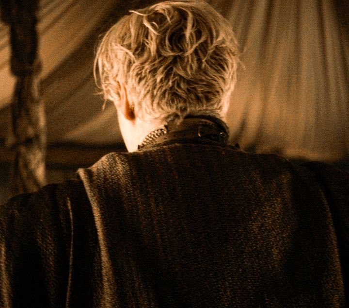 Viv Hollanov💫 tweet media