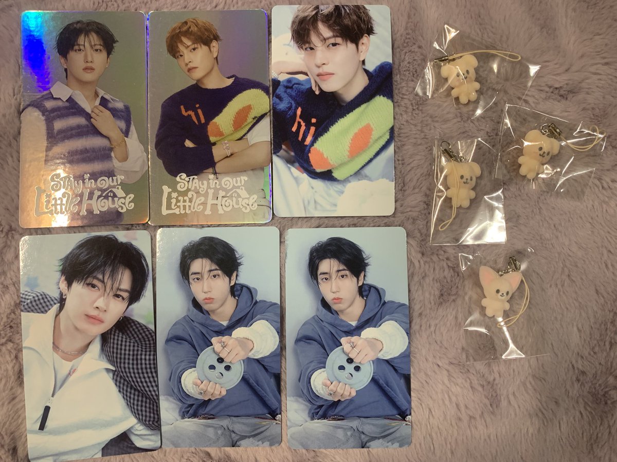 もちぷ tweet media