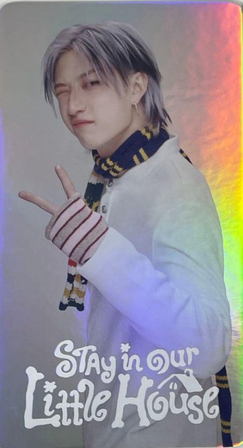 もちぷ tweet media