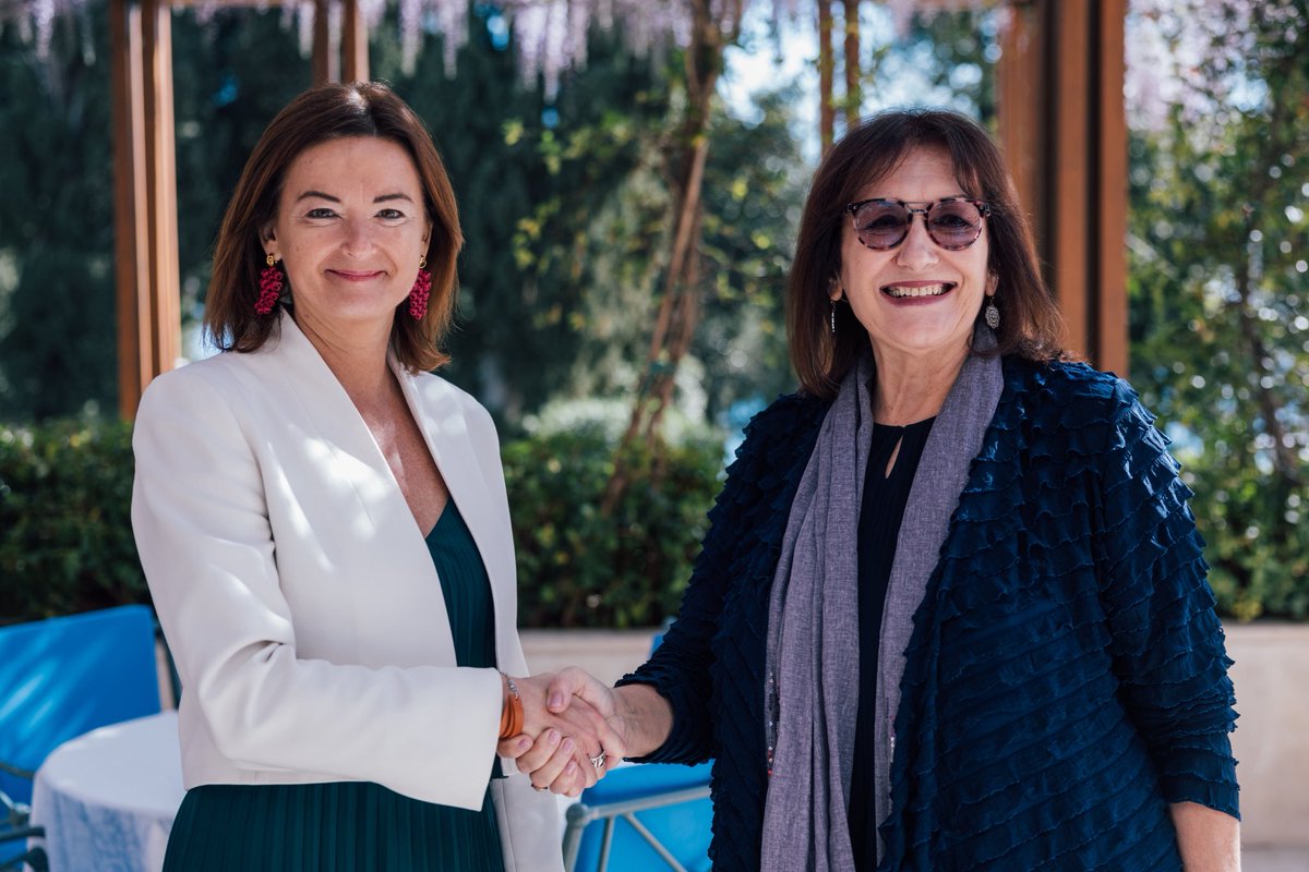 MZEZ_RS's tweet image. On the margins of #MED9 ministerial meeting, MFEA @tfajon met with European Commissioner for the Mediterranean @dubravkasuica.

They discussed establishing a #Mediterranean University:

“🇸🇮 will work to ensure that EMUNI University plays a special role within this framework.”
