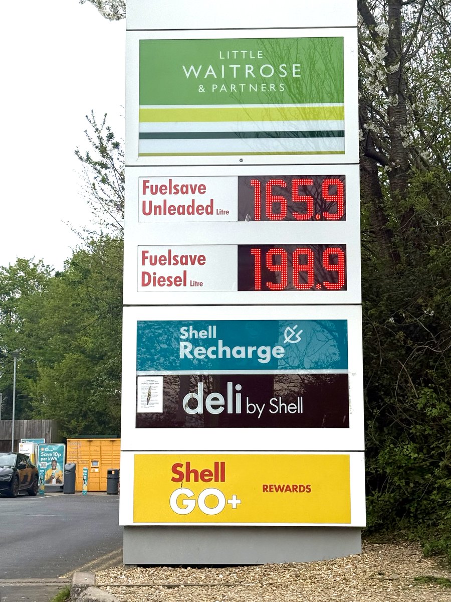 eddie mitchell tweet media