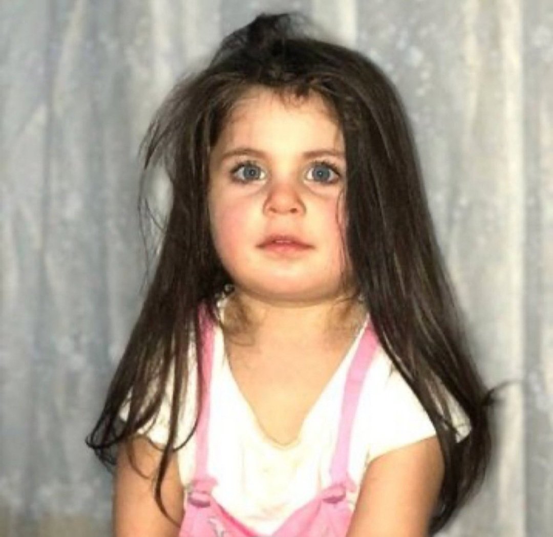 ah boncuk gözlü Leyla bebek, elbet bir gün o süt kokusu yakacak faillerini. 
#LeylayaSesOl  ‼️
#LeylaİçinAdalet ‼️ 
#LeylaÇocuk  ‼️
#adaleti̇stiyoruz ‼️
<a href="/adalet_bakanlik/">T.C. Adalet Bakanlığı</a> 
<a href="/abakingurlek/">Akın Gürlek</a>