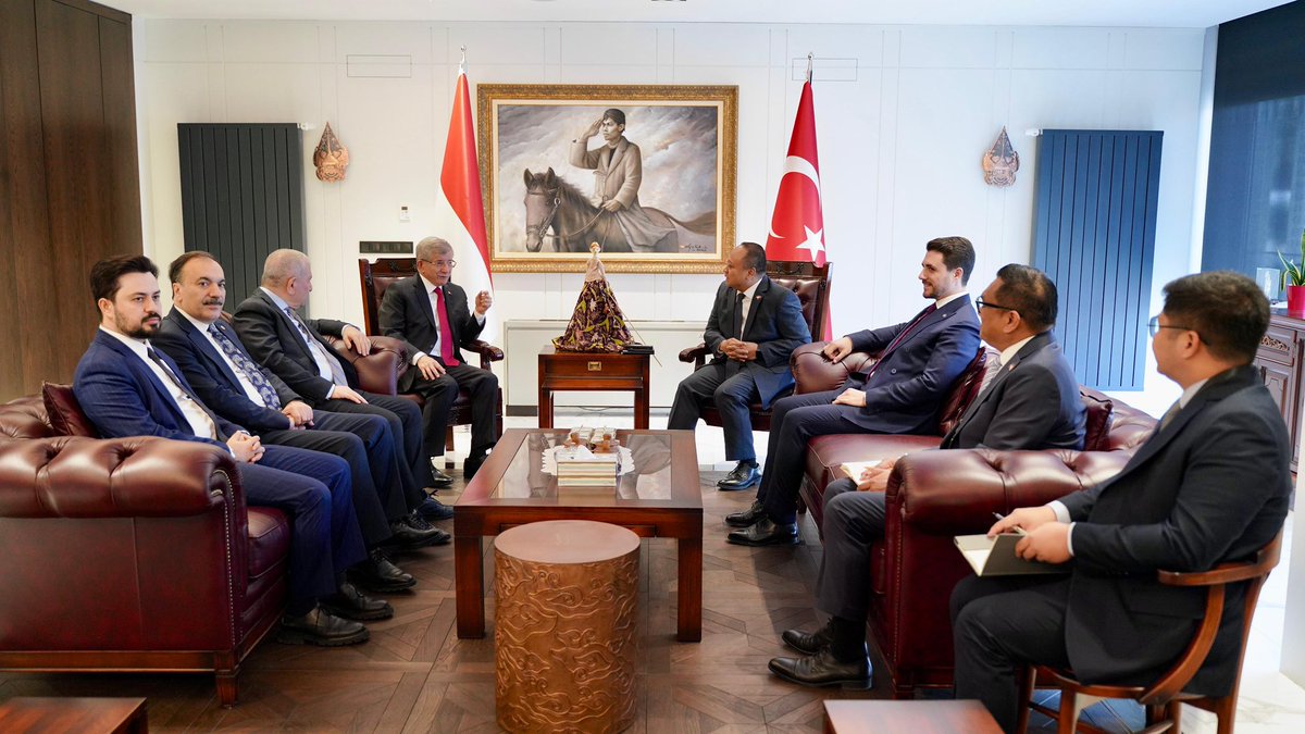 Gelecek Partisi tweet media