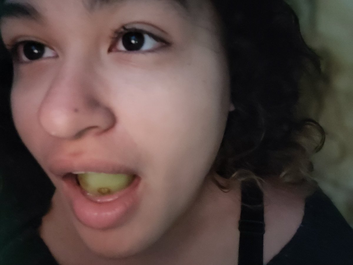 submissionpage tweet media