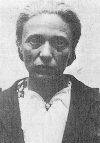 ANPIRomaPosti's tweet image. #Mussolini ordinò il suo primo arresto nel novembre '22. Non sopportava che una donna potesse essere una dirigente eccelsa del mondo antifascista.
#CamillaRavera passò 4795 giorni tra prigione e confino.Insegnante e prima senatrice a vita morì a 99 anni a #Roma il #14aprile 1988.