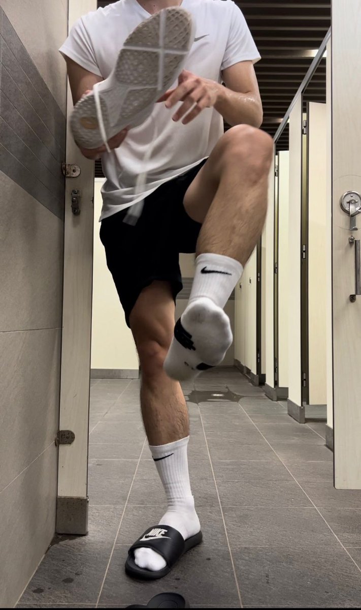 Alex Student Melb 🇦🇺 tweet media