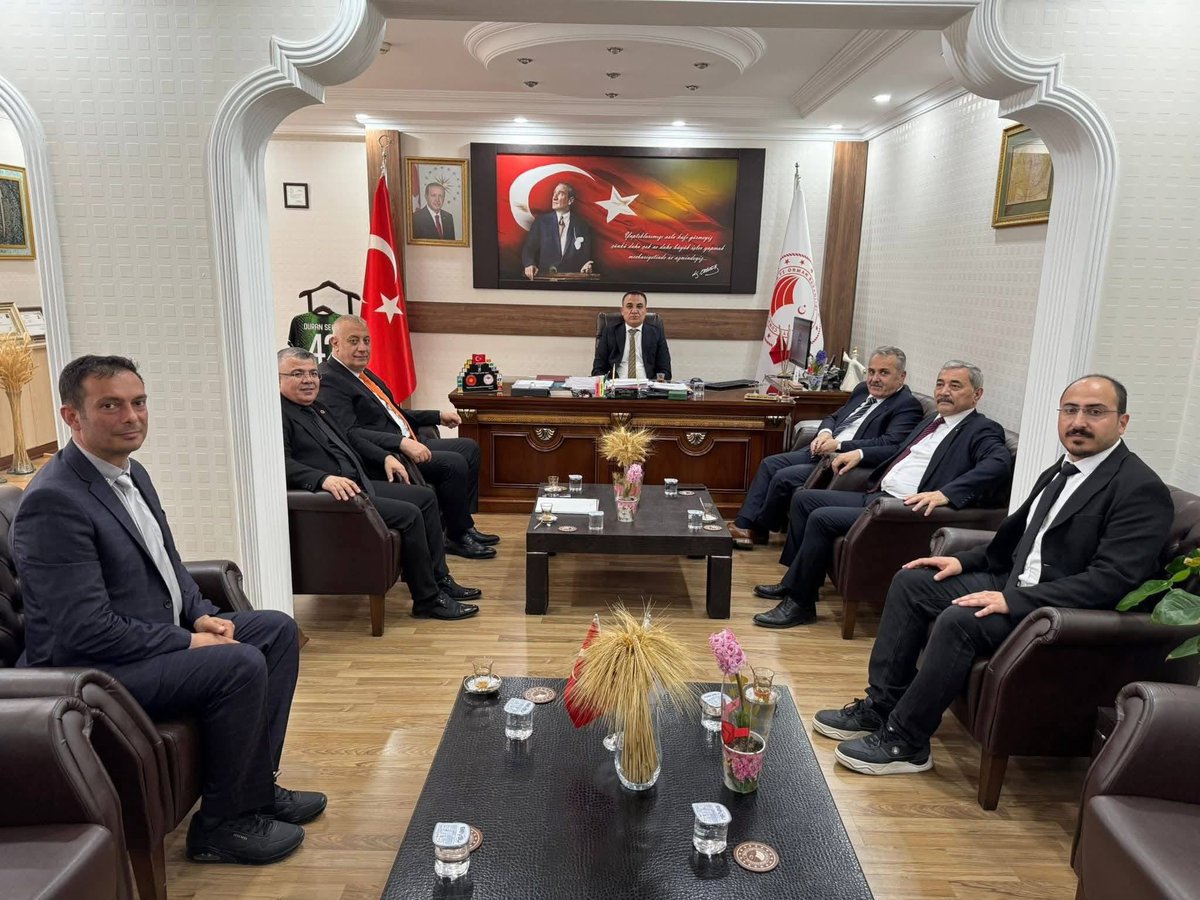 ttosgm's tweet photo. 📍KONYA'DAYIZ...

Sendikamız Genel Merkez Yönetim Kurulu olarak, Konya Şube teşkilatımız beraberinde, İl Tarım ve Orman Müdürlüğümüze, Bahri Dağdaş Uluslar Arası Tarımsal Araştırma Enstitü Müdürlüğümüze, TMO Başmüdürlüğümüze, TKDK İl Koordinatörlüğümüze ziyaret gerçekleştirildi. Yapıla ziyaretlerde sendikal çalışmalarımız hakkında bilgilendirme yapılarak karşılıklı fikir alışverişinde bulunuldu. Misafirperverlikleri için kurum idarecilerimize, üyelerimize ve teşkilar mensuplarımıza teşekkürlerimizi sunuyoruz.