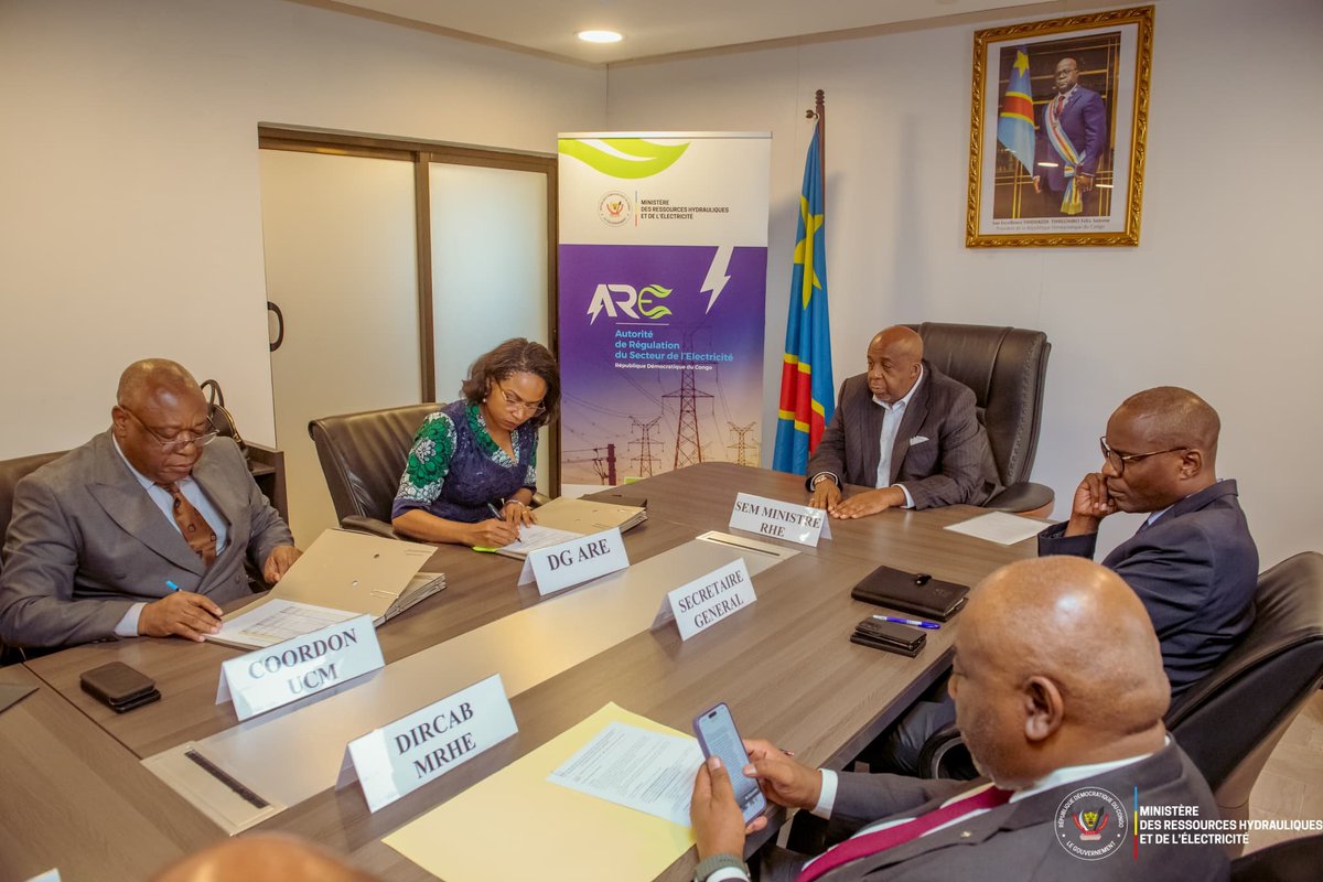 Min. des Ressources Hydrauliques et Électricité tweet media