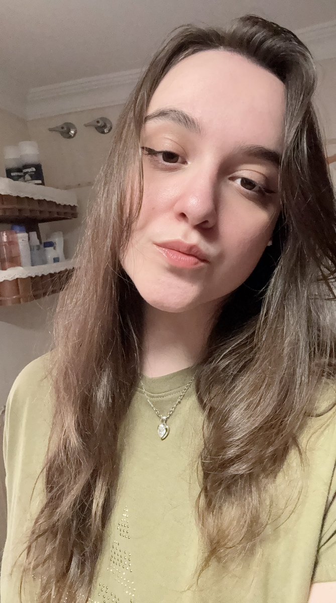 🍒 n e i r e tweet media