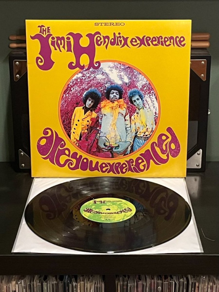Czar321's tweet image. The Jimi Hendrix Experience - Are You Experienced #NowPlaying