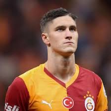 memo junior 🇬🇦 #okanburukistifa tweet media