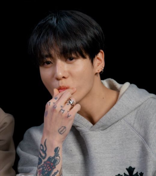 taekook ⚓ tweet media