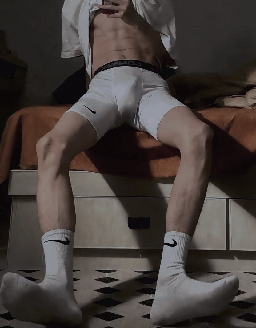 性瘾骚逼淫穴🔥hc tweet media