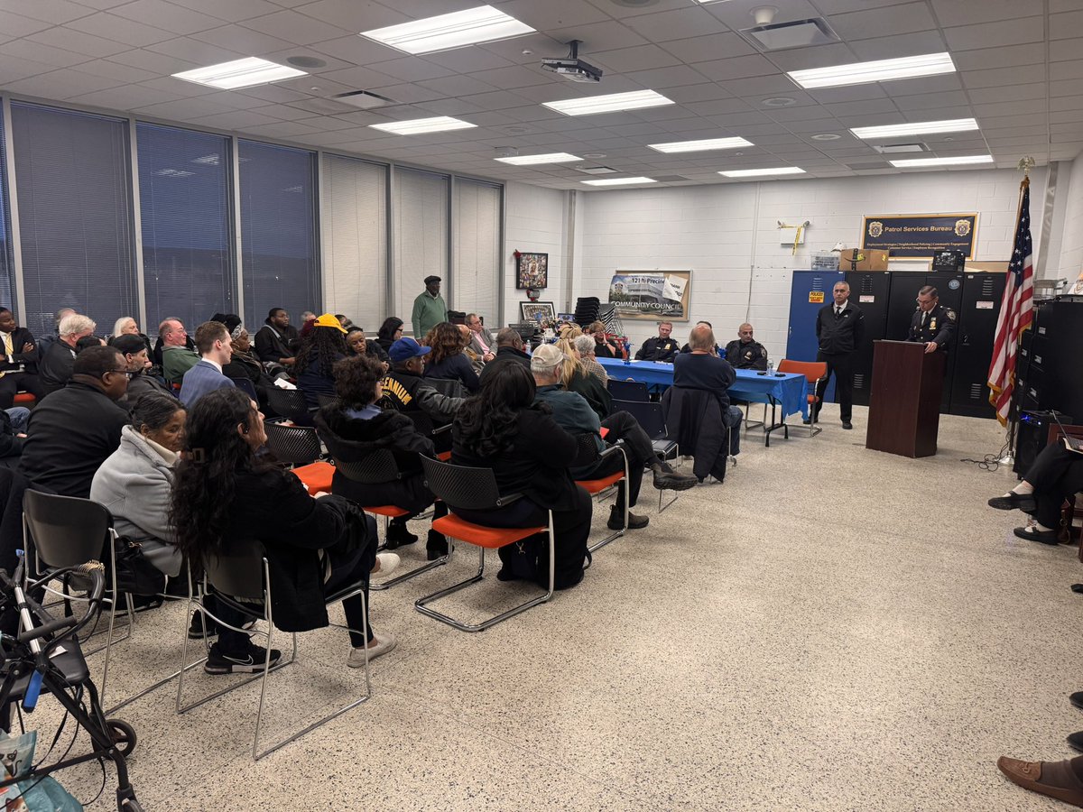 NYPD 121st Precinct tweet media