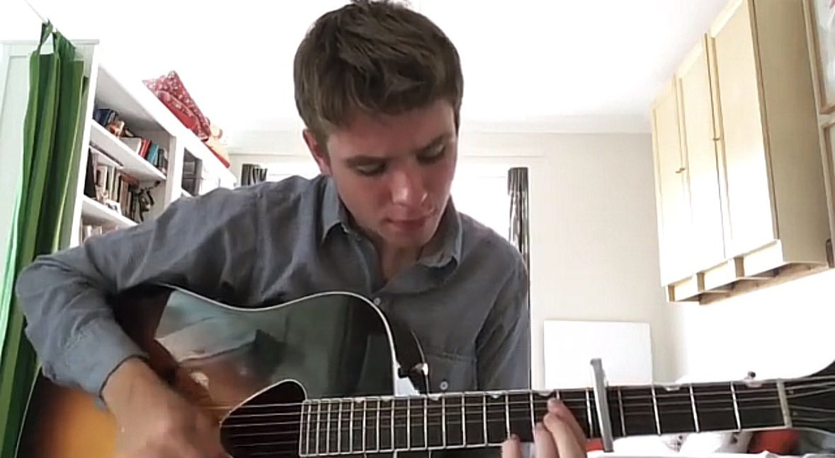 Romée ᥫ᭡ tweet media