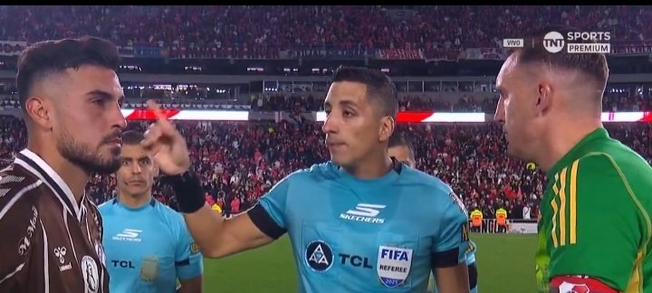 Nano Zalazar tweet media