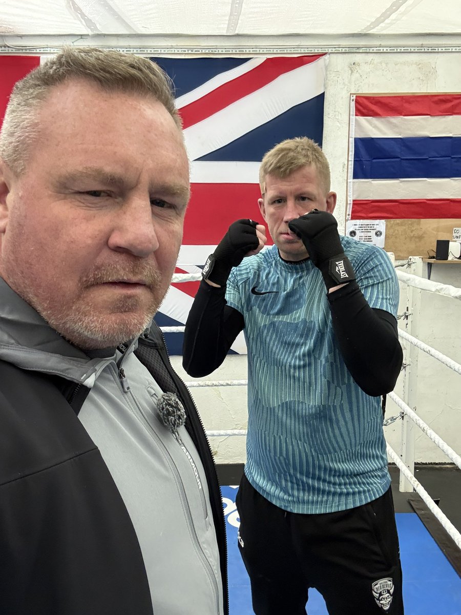 Billy Moore tweet media