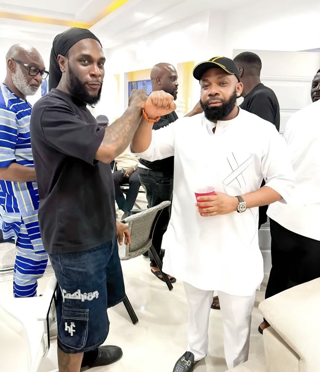 RARELYSEEN tweet media