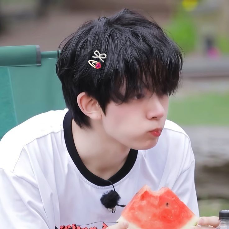 ENHYPEN IS 7 tweet media