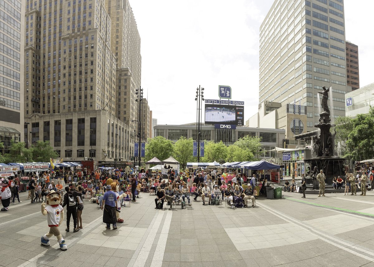 cincycinco's tweet photo. Nos vemos at Fountain Square in 21 días! https://t.co/CosnPasiNX
