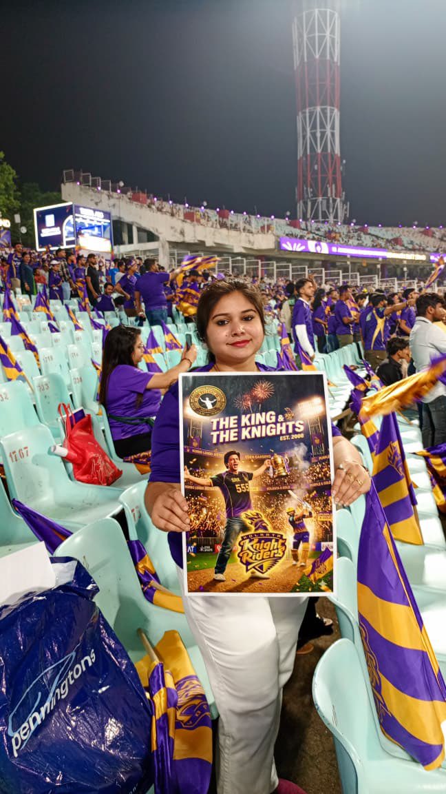 CFCKnightRiders's tweet photo. Eden e support, city te impact 💜🔥
From Eden to every street — spreading the message loud & clear: Grow Green. Go KKR.
Green streets.
Clean city.
Knight legacy. 🌱
KKR Army with a mission.
@KKRiders @bindadey @BeAKnightRider
#AmiKKR #KKR #KnightArmy https://t.co/zmc6WnQyL4