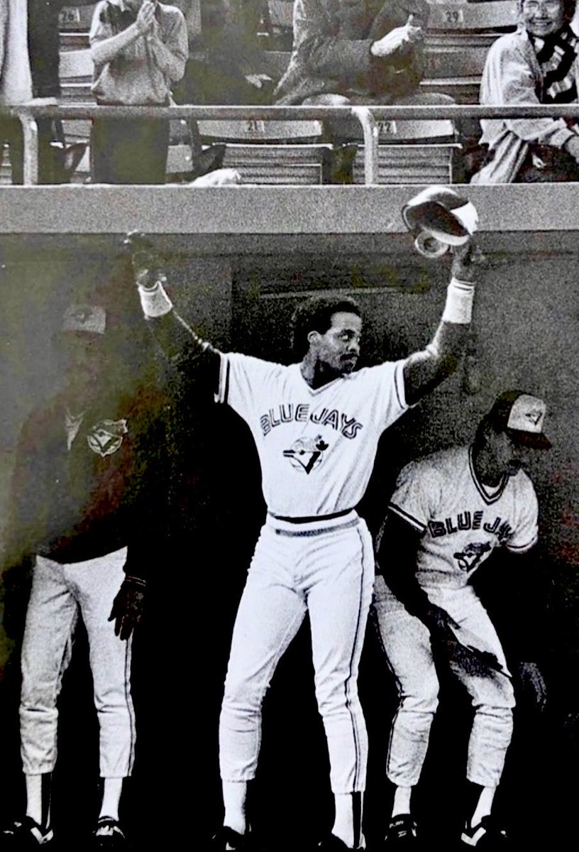 Jesse Barfield tweet media