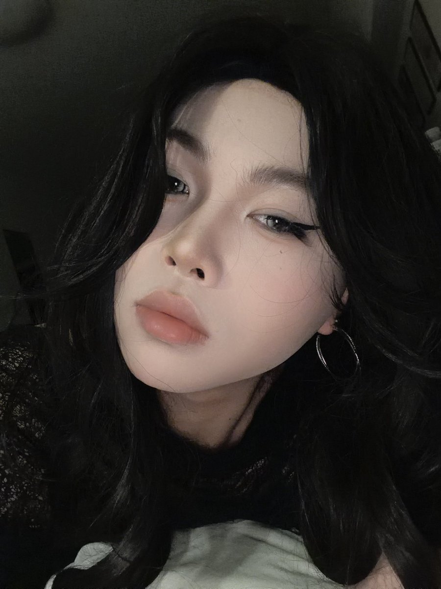 yuki tweet media