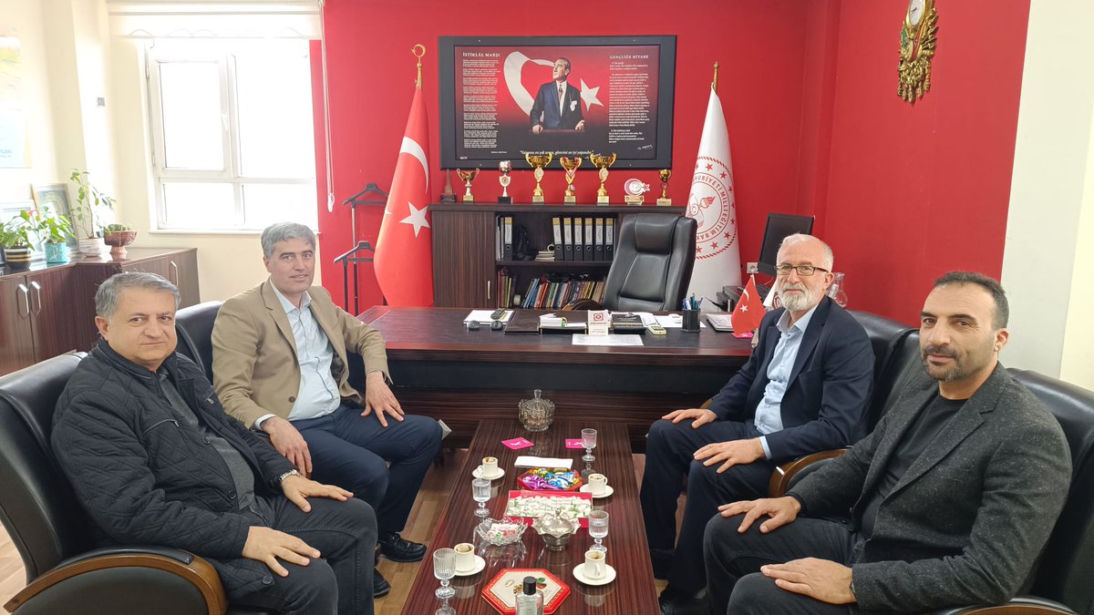aornek1's tweet photo. Bugün ki Okul Ziyaretlerimiz #Dilek Konukoğlu Ortaokulu #Serpil Oktay Kara Ortaokulu #Nesrin Abar İlkokulu #Ocaklar İlkokulu #Ocaklar Ortaokulu Öğretmenlerimize  ve okul yöneticilerimize  sendikal kazanımlarımız ve çalışmalar hakkında bilgilendirmelerde bulunduk.@ebsgaziantep1 @ https://t.co/69o0EoRB5a