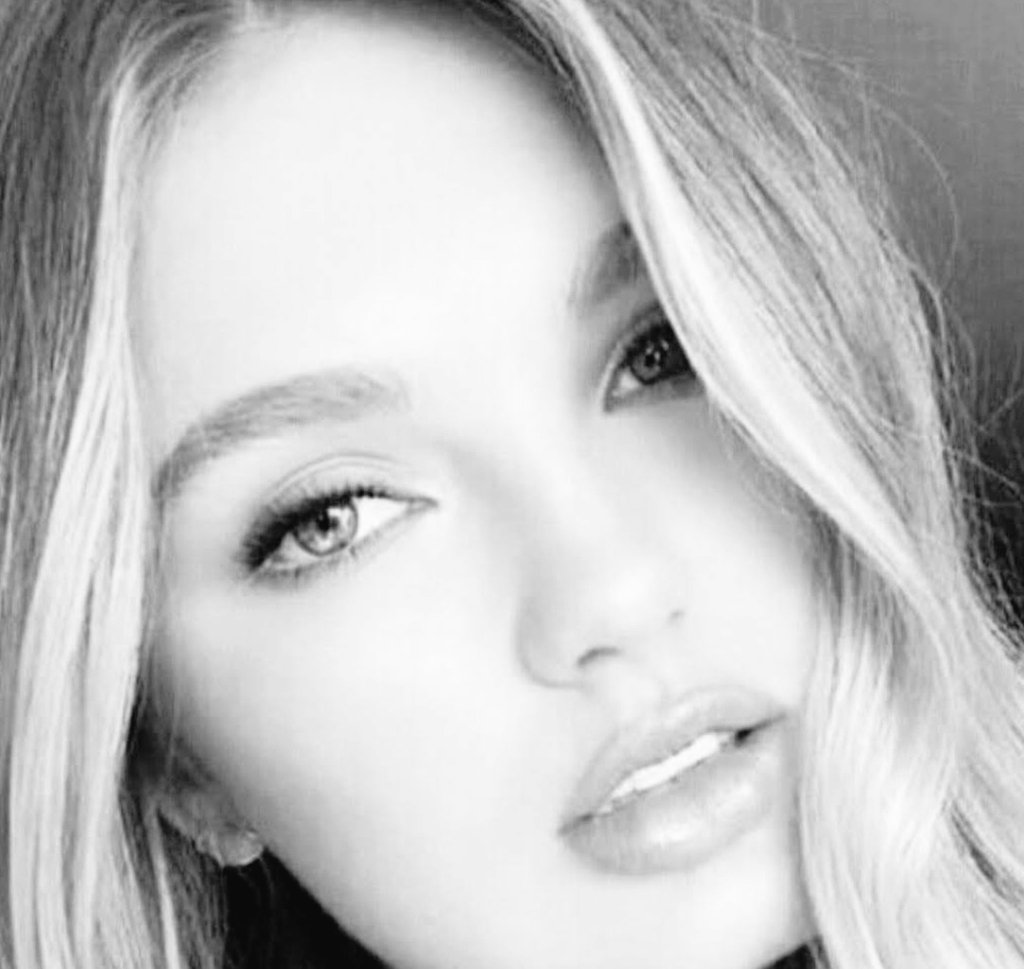 trinidad clara💫💫💫💫 tweet media