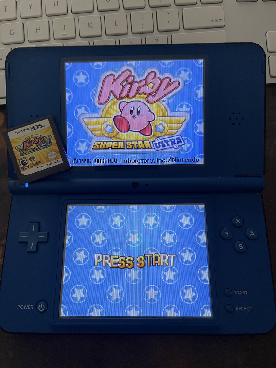 Omega ⚡️👾👻 tweet media