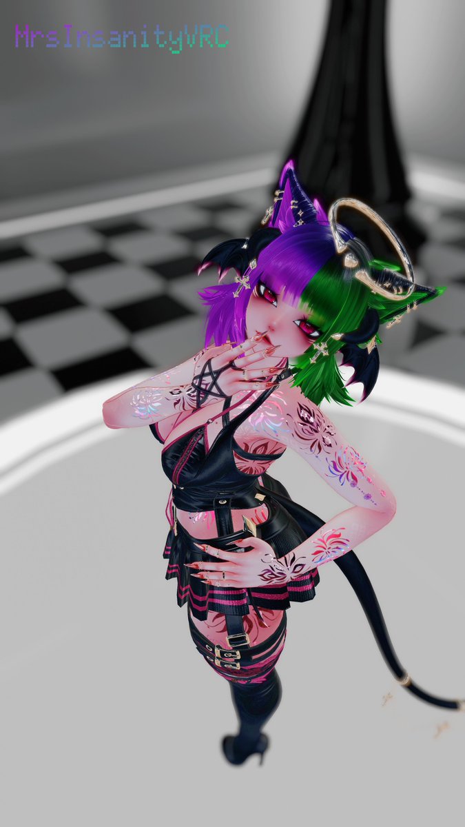 Mrs Insanity tweet media