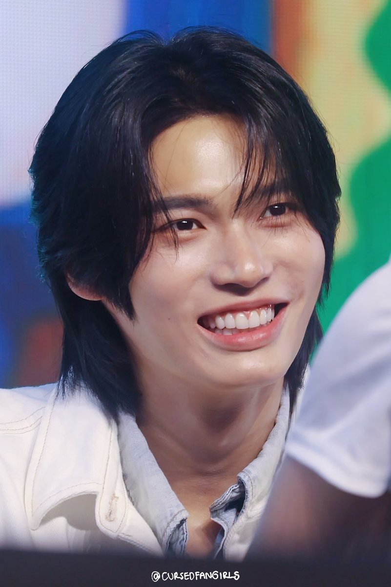 CursedFangirls★彡 tweet media