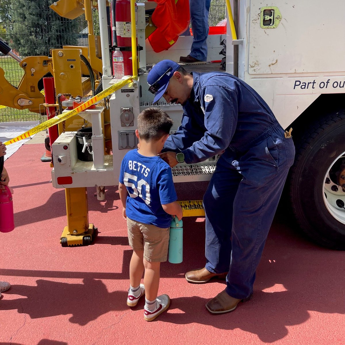 SoCalGas tweet media