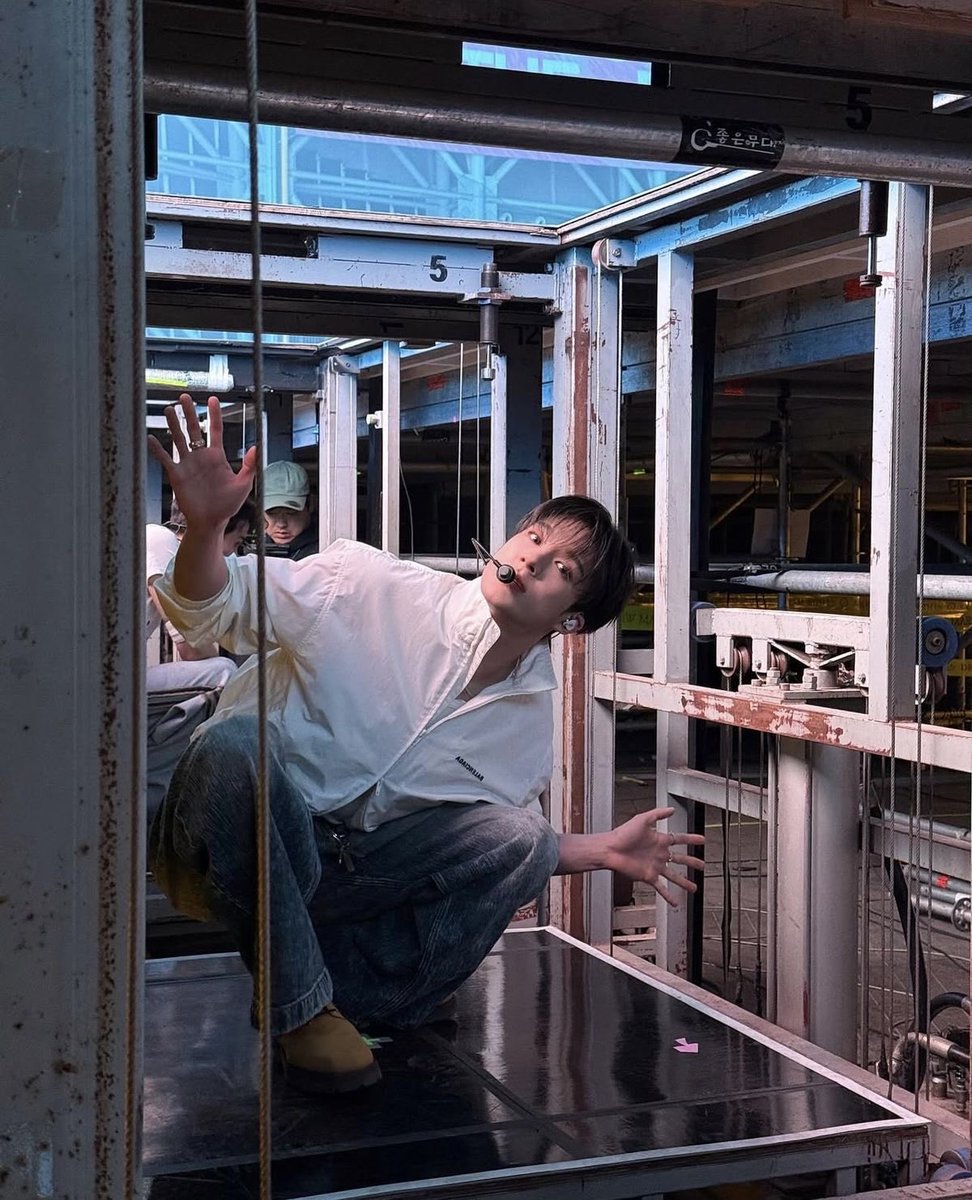 (.◜◡◝) tweet media