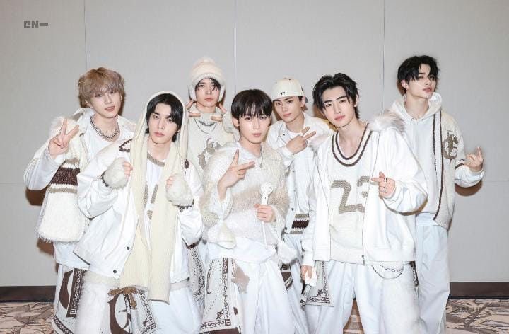 emi ⋆ ★ enhypen is 7 tweet media