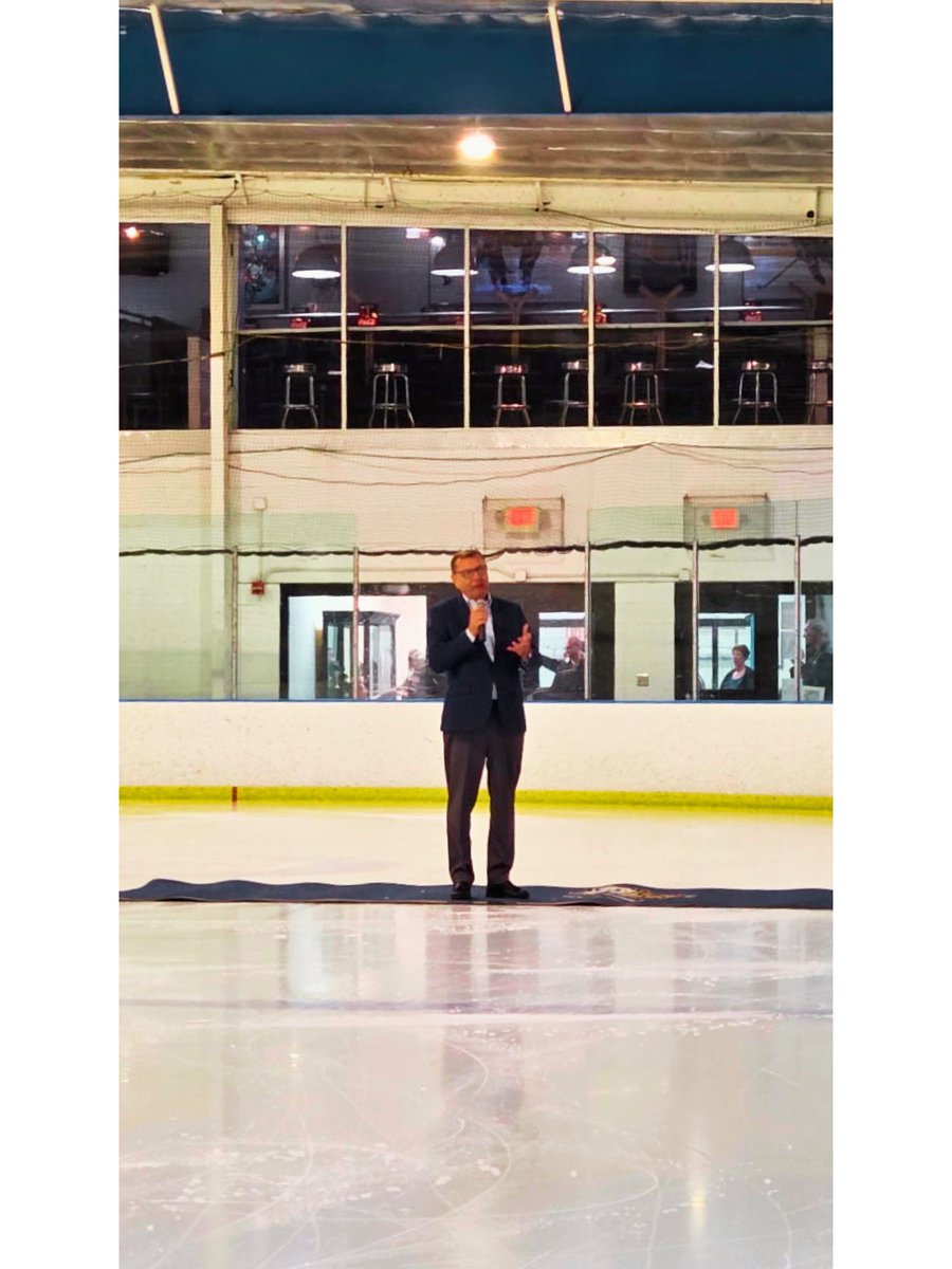 stanlhall's tweet photo. It was great to welcome the U.S. Adult Figure Skating Championships to Gwinnett this week at the Atlanta IceForum. Hosted by the Ga Figure Skating Club, the competition runs through 4/11 &amp; brings hundreds of skaters from across the country to compete
https://t.co/f5ewVgmaZB https://t.co/SO8c4Q7yN3