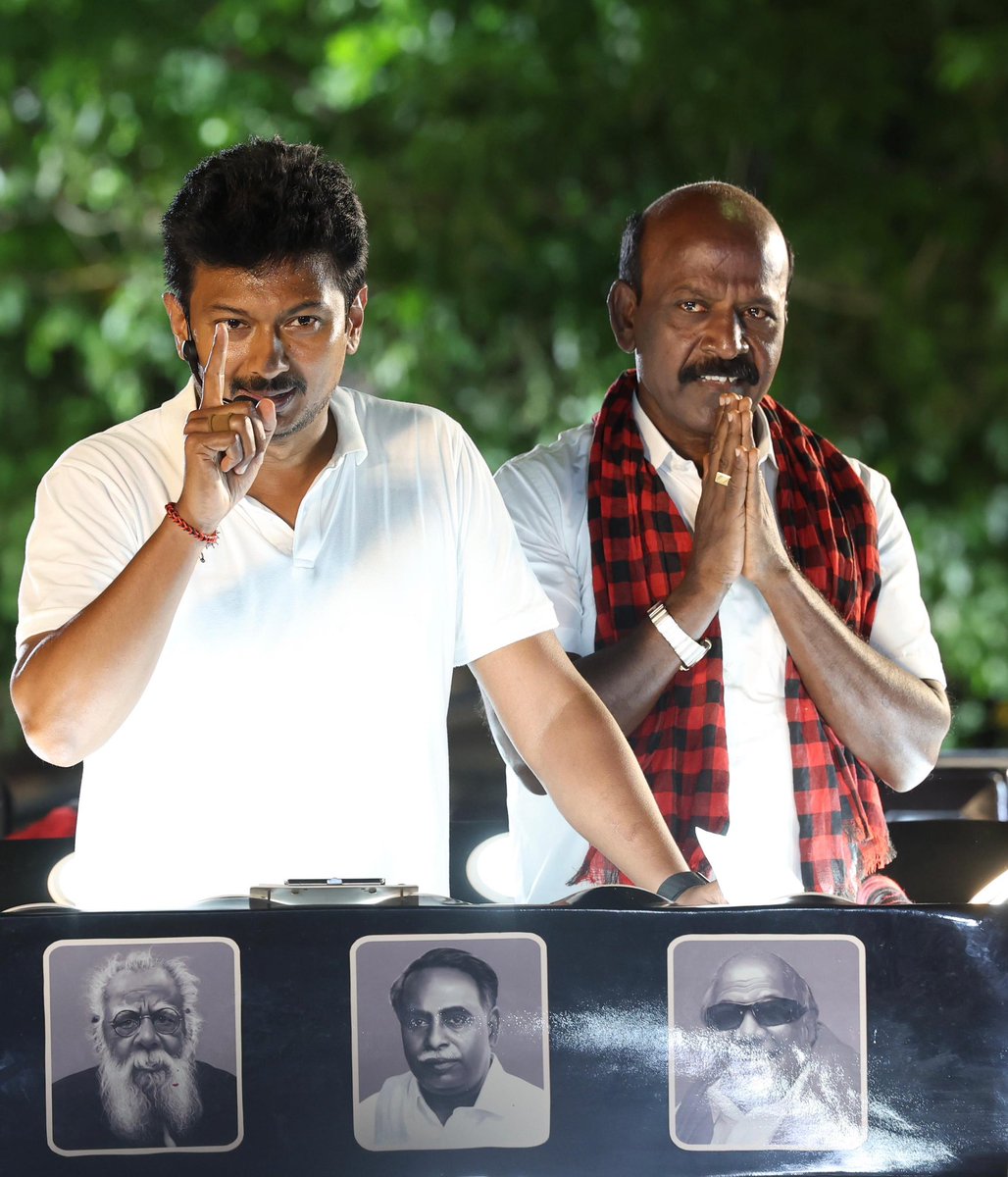 Udhaystalin's tweet photo. சென்னையின் பாரம்பரிய அடையாளங்களுள் ஒன்றான சைதாப்பேட்டை தொகுதியில் கழகத்தின் சார்பில் போட்டியிடும் வெற்றி வேட்பாளர் -மாண்புமிகு அமைச்சர் அண்ணன்  @Subramanian_ma அவர்களுக்கு வாக்கு சேகரித்தோம்.

கழகத்தலைவர், மாண்புமிகு முதலமைச்சர் @mkstalin அவர்களின் வழிகாட்டலில் மக்கள் நல்வாழ்வுத்துறையில் மகத்தான சாதனைகள் செய்து தமிழ்நாட்டின் மருத்துவக்கட்டமைப்பை உறுதியுடன் நிலைக்கச் செய்ததோடு, தன் சைதை தொகுதியின் வளர்ச்சிக்கும் அயராது உழைத்து வரும் அண்ணன் அவர்களுக்கு உதயசூரியன் சின்னத்தில் வாக்களித்து பெருவாரியான வாக்கு வித்தியாசத்தில் வெற்றி பெற செய்ய வேண்டுமென மக்களிடம் அன்புடன் கேட்டுக் கொண்டோம்.

தமிழ்நாட்டை கூறுபோட துடிக்கும் பாசிசவாதிகளையும், அவர்களுக்கு பல்லக்கு தூக்கும் அடிமை கூட்டத்தையும்  தோற்கடித்து  வெல்வோம் ஒன்றாக!

#DMK4TN #VoteForDMK