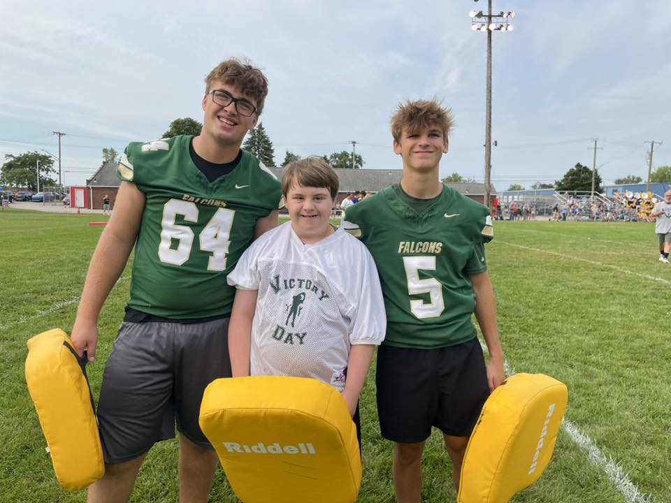 SMCCMonroe's tweet photo. Registration is NOW OPEN for Monroe Victory Day!

Hosted by the SMCC Falcons football program, Monroe Victory Day is more than just an event – it’s an unforgettable football experience for individuals with disabilities, ages 6–26.

Saturday, August 22
10:00 AM – 11:30 AM
St. Charles Borromeo Athletic Complex

Each participant is paired with 2–3 members of the SMCC football team or team captains from other area high schools as they move through exciting football skill stations before scoring a touchdown! Each participant will receive a game-day jersey, medal, swag bag, and lunch.

Monroe Victory Day is a FREE event, but pre-registration is required. Registration is limited to the first 50 participants who sign up.

Sign up: https://t.co/lgXZevsVL2

Questions or interested in helping make this day unforgettable as a sponsor? We’d love to connect – please contact Event Director Kyle McElvany at: kmcelvany@smccmonroe.com

#BeSaltAndLight #FindYourWings