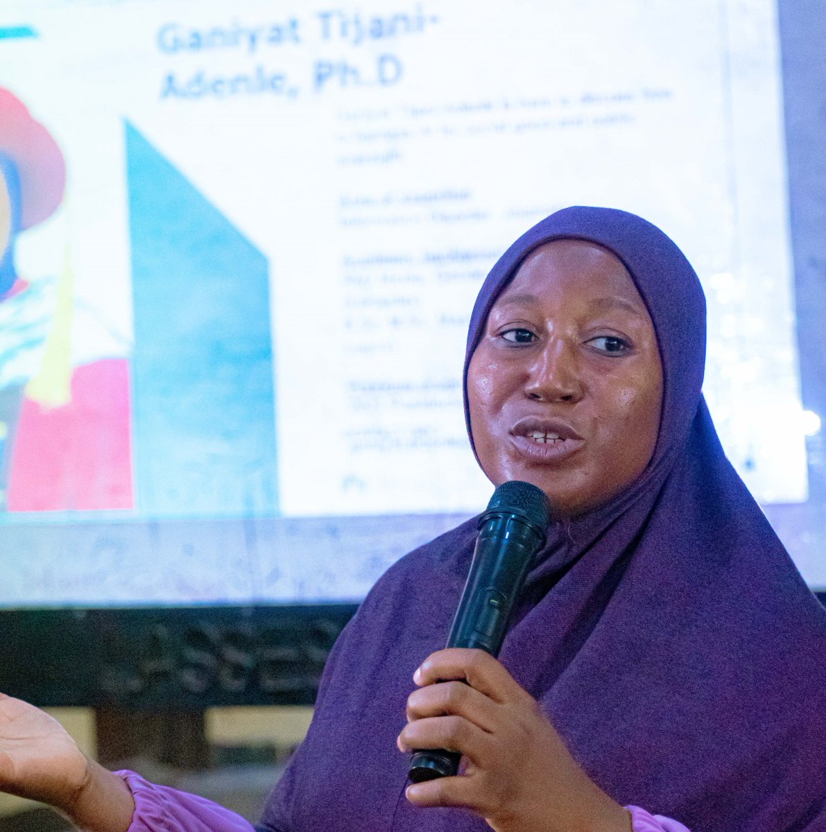 FactC_Africa's tweet photo. Last week in Lagos, we brought a powerful journey to a defining close.

Our team successfully hosted the Lagos Edition of our AI Fundamentals Workshop at Lagos State University - marking the grand finale of our Southwest regional rollout supported by @ng_youthfund. 

thread! https://t.co/ZzFaBdE6om