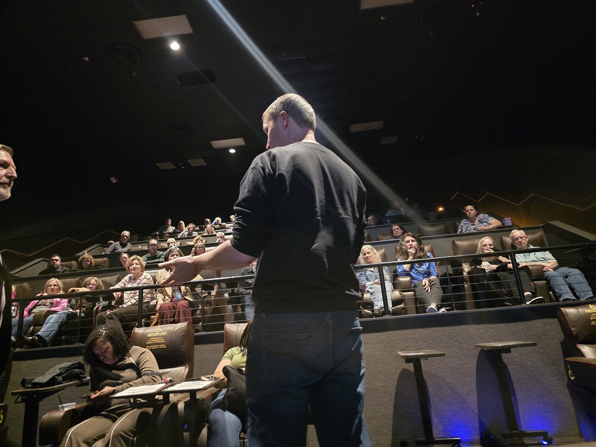 MsMiaMendez's tweet photo. Had the pleasure to attend a screening of the #CholesterolCode documentary - can't wait to watch it again April 17th on Prime Video. Had a blast! Thanks @DrEricRodgers for putting this together!
🔗The Film - The Cholesterol Code https://t.co/WJLpCiTRAt
@robynrdobbins https://t.co/BkaqAzHhnE