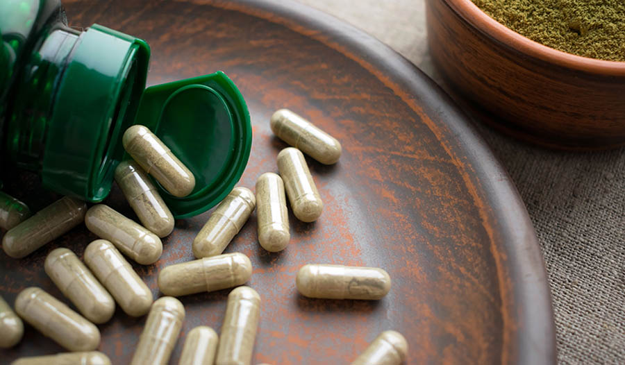 Deja de guardar tus suplementos en el mueble del baño 🛑

El calor, la humedad y la luz pueden degradar rápidamente tus vitaminas y volverlas ineficaces. Aprende cómo almacenarlos correctamente para proteger tu inversión y tu salud. 👉 

iherb.com/blog/5-tips-to…