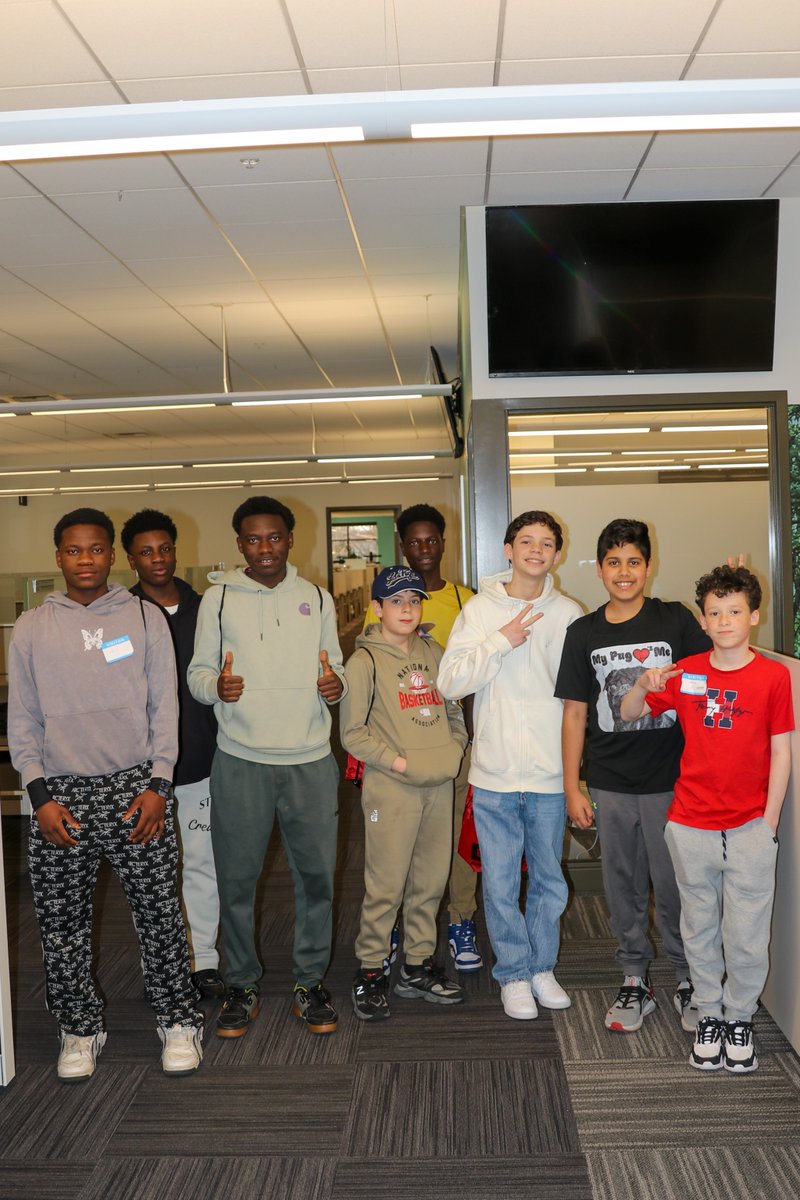 WRSpokane's tweet photo. Yesterday we partnered with BECU to hold a Teen Finance Fair for 50 of our refugee youth!

They played games, ate lunch &amp; snacks, created their own company &amp; product, and did a finance simulation. Thank you BECU for your partnership to make this incredible event happen! https://t.co/zLuy1ckBqi