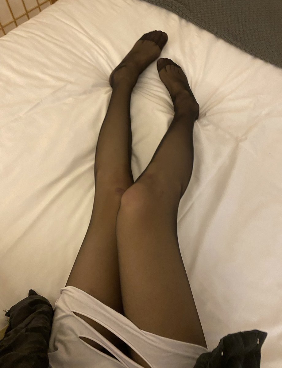 Smhjc2001's tweet photo. 换照的时候，如果发墨镜口罩侧脸的哥哥会被删哦，嘻嘻   #K0 #武汉cdts  #武汉CD  #肉便器 #sm https://t.co/r3wwHyIJkZ