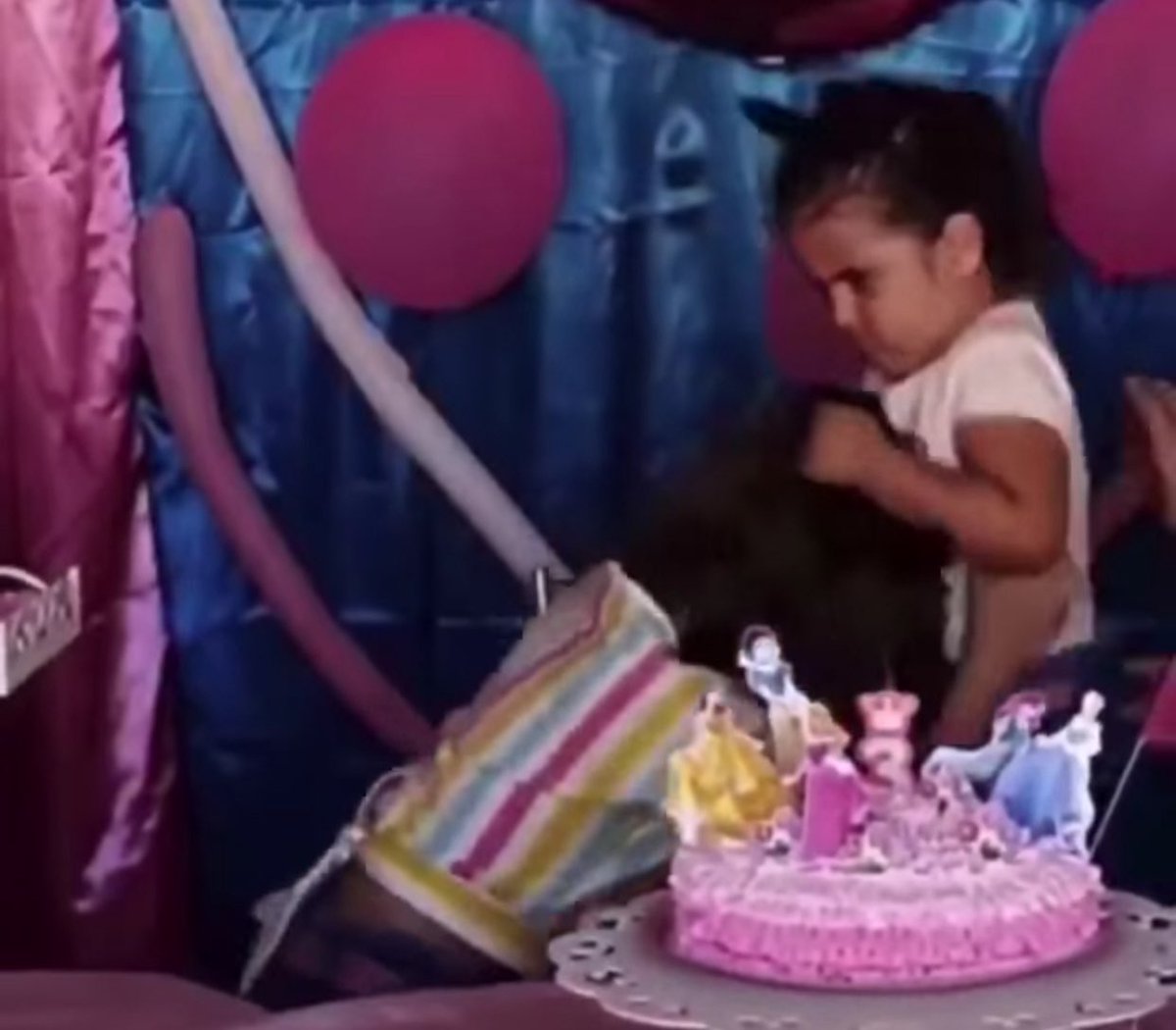 Fag-Cent tweet media