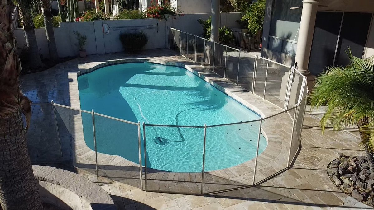 BabyGuardAz's tweet image. Always keep an eye on children near water.

#PoolSafetyFirst #BabyGuardPhoenix