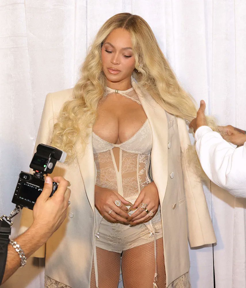 🍒ifb 🥹 tweet media