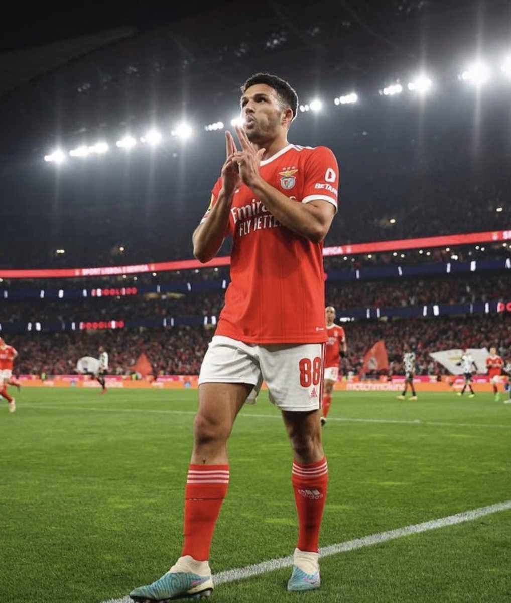 Vai Benfica 🦅 tweet media